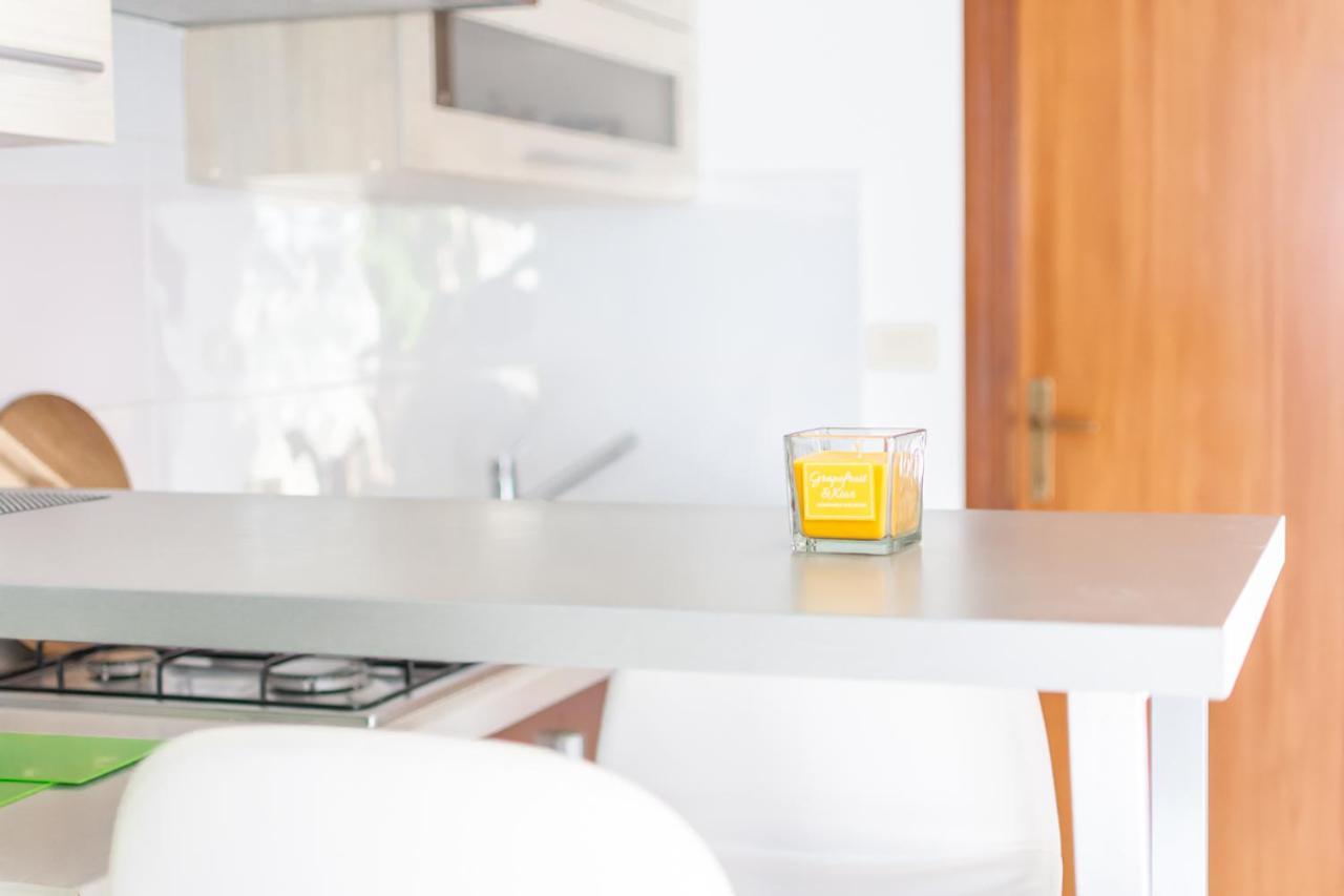 App Roko 2 Apartment โปเรช ภายนอก รูปภาพ